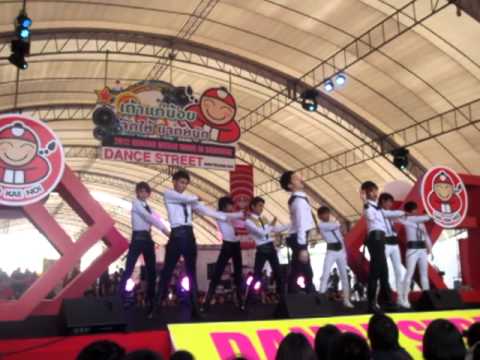 120407 HD - Boys' Generation|Cover SNSD::Thailand|@Cover Dance 2012 Feel So Cool
