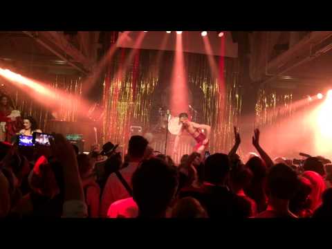 Tinus de Schunard - 'The Gipsy' - Burlesque Show - Party like Gatsby - Øksnehallen maj 2015