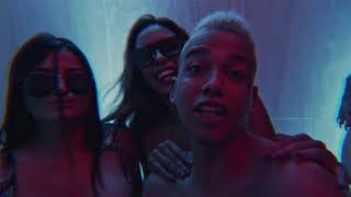 Video Bájate Los Pantalones de Young Laroye