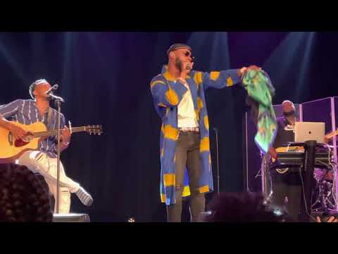 Jonny x Mali Tour (LIVE IN LOS ANGELES)