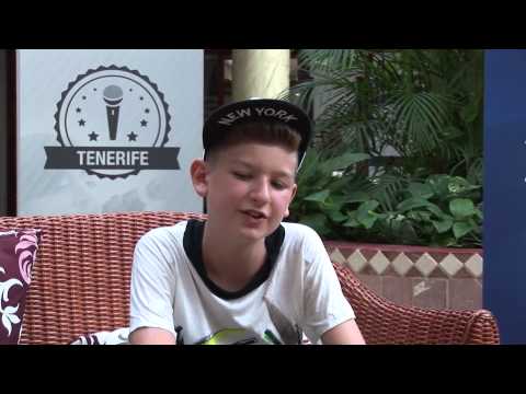 Festival UNIVERSONG 2015 - Entrevistas - LORENZO (Rumanía)