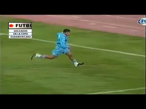 Joaquin Botero (Bolíviar) - 03/09/2002 - Bolíviar 4x2 Oriente Petrolero - 1 gol