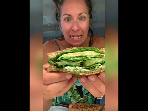 Let’s make… green grilled cheese!!! #cookingwithcoachm