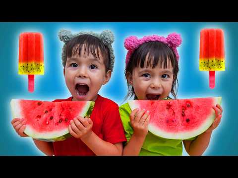 Twin Twin Make Watermelon Ice Cream at Home! 🍉🍦
