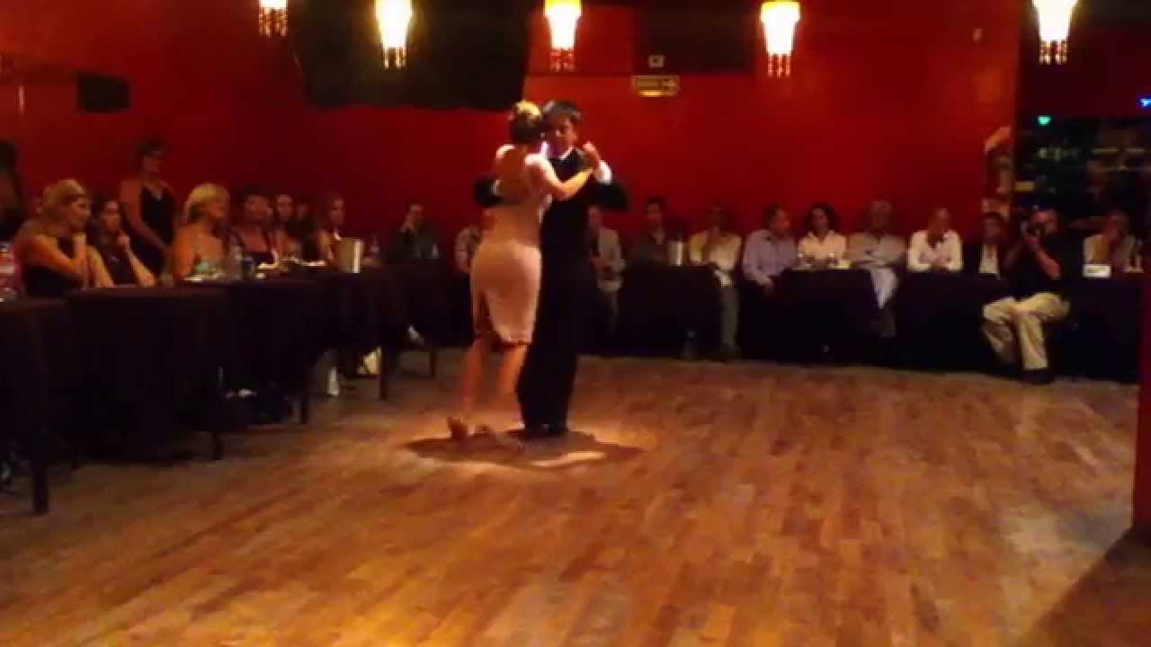 Bailaron Neolia Hurtado & Carlos Espinoza, en la milonga El Beso de los domingos. Part.3 - 01/03/15