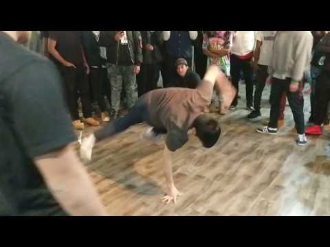 Autorockz vs Dressed2Kill