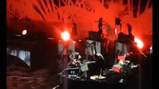 The White Stripes- Forever For Her (Hammersmith Apollo '05)