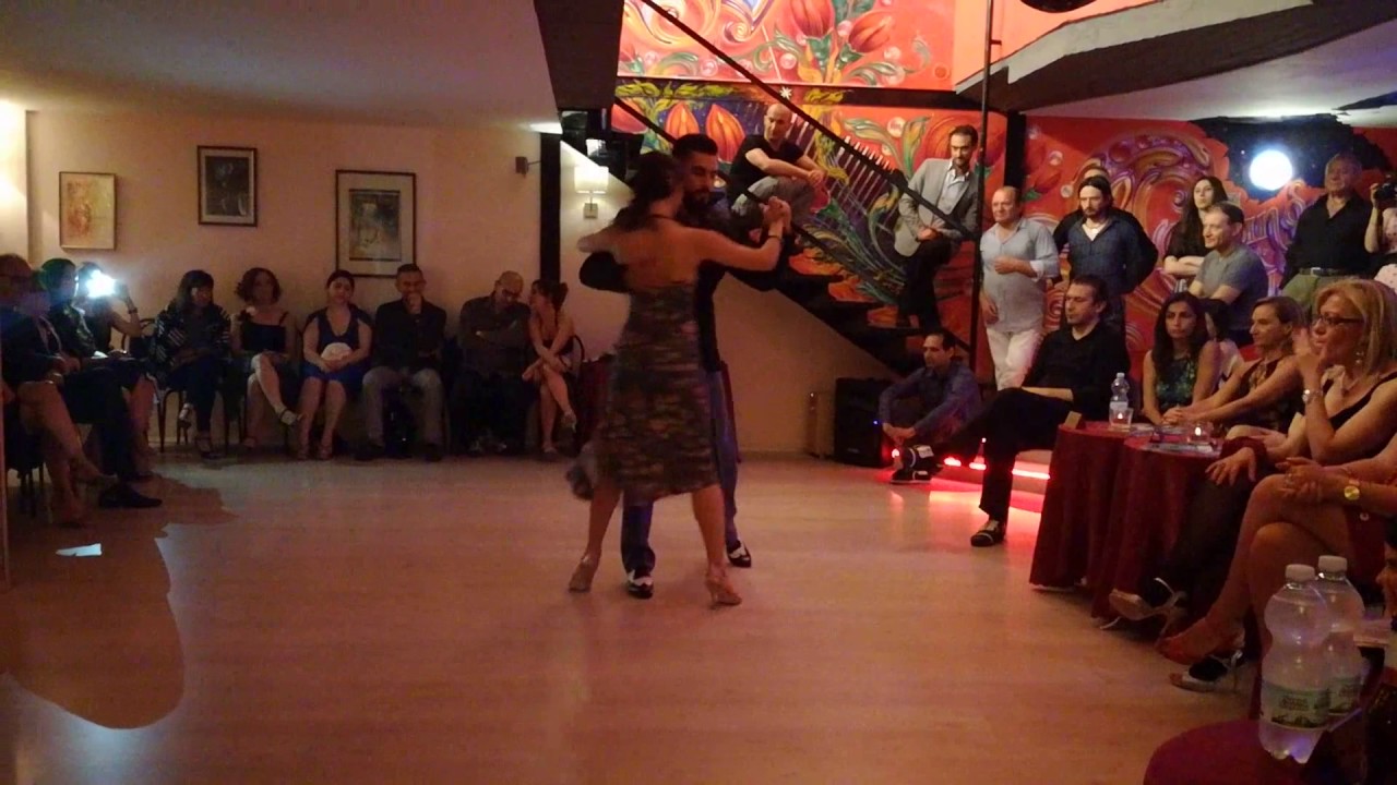 Nèstor "Patitas" Azorin & Manuela Rodriguez - Cuando el amor muere - Di Sarli 1/4