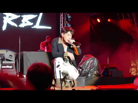 Dean 딘 權革 20171118 ~ 풀어 Pour Up ~ Clockenflap 2017 Hong Kong