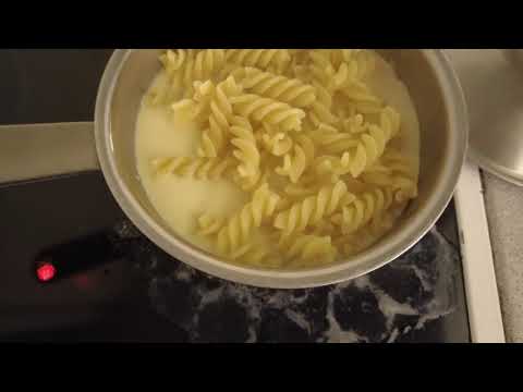 MongoTV_9079 - Mongo Madskole - Mild KARTOFFEL PORRESUPPE Med PASTASKRUER