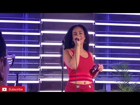 JORJA SMITH SPACE 15 TWENTY performance in Los Angeles 7/17/18 |No Scrubs| On my Mind| Blue Lights