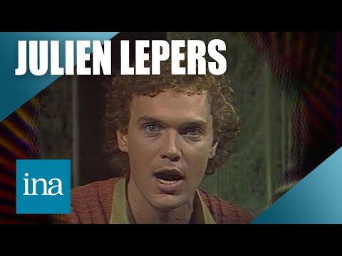Julien Lepers "De retour de vacances" 🎶 | INA Chansons
