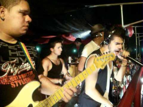 Bathida Black música nova "Dois Passinhos"