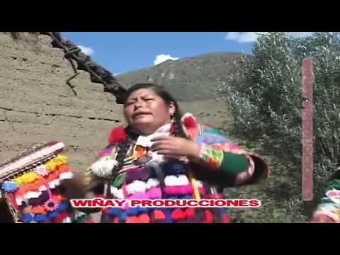 JOSE CORRALES Y CAMPESINITA DE ACOMAYO / MAYUPI RAQUIRAQUIZCHA