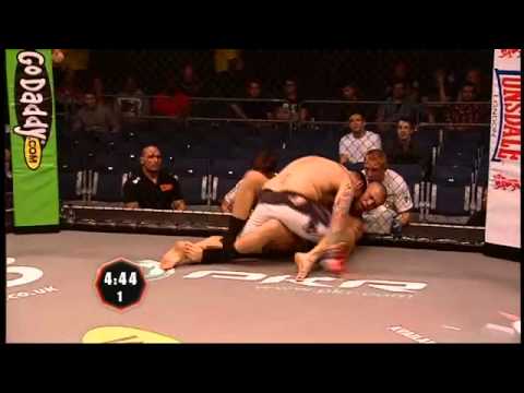Ryan White vs Fraser Opie full fight