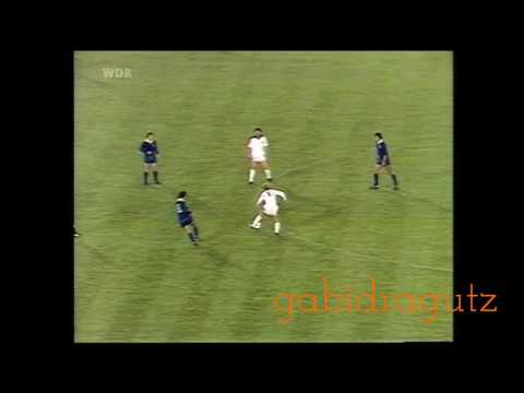 Sorin Cartu, pe cand era mai ofensiv, 1978-79 CWC Fortuna Dusseldorf - Universitatea Craiova