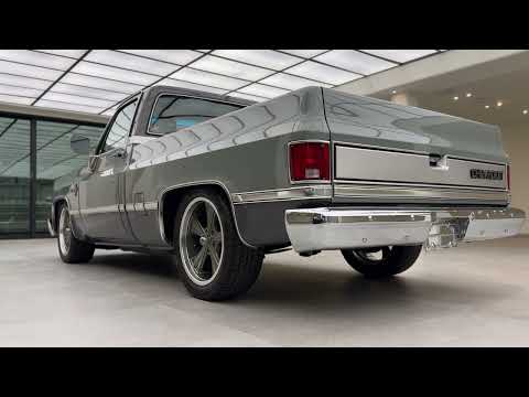 1985 Chevrolet C10 Scottsdale 4-Speed