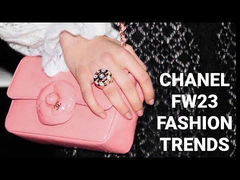 CHANEL Fall Winter 2023 - 2024 Fashion Trends #fashion #fashiontrends