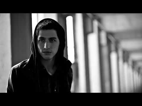 Porter Robinson - Divinity ft. Amy Millan