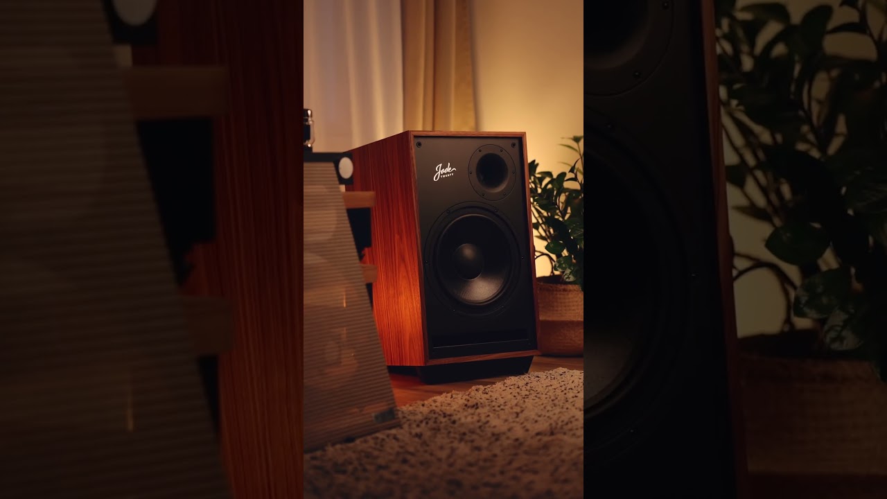✨ Pylon Audio Jade hangfalak ✨ A sorozat három modellből áll: Jade 10, Jade 20 és Jade 30. 🧡