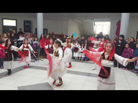 Vallja e Napolonit-Rumejsa Sadiku &Grupi valltareve nga shfmu"Deshmorët e Vitisë"në Viti