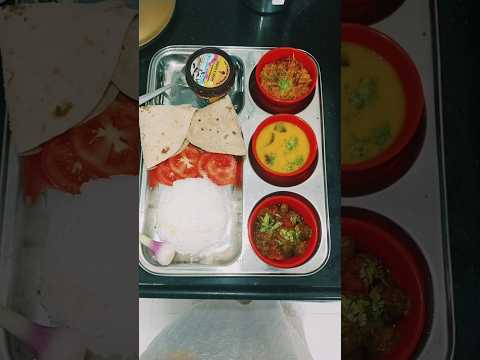 Dhiktana 2 khana garam le aye hum jaldi laoo#youtube viral thali #youtube viral short video#viral