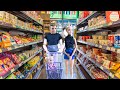 Cerita Mainan Barbie Barbie Dan Ken Membawa Bayi Itu Ke Supermarket Untuk Membeli Makanan Ringan