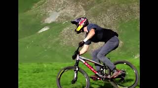 Unachica – “Life In Orange”