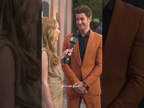 Amelia Dimoldenberg 💕 and Andrew Garfield's red carpet chemistry at the #GoldenGlobes