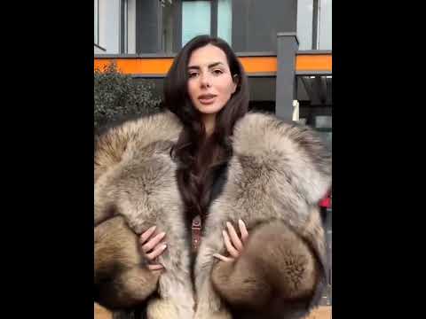 fur coat 0536