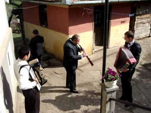 Fratii din Moigrad - Porolissum la o nunta