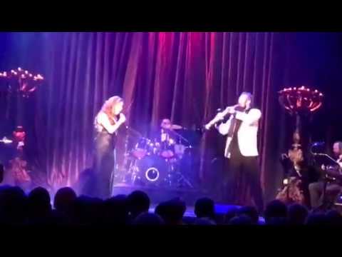 Bordás Barbara - Bársony Bálint és Zenekara - Szilvia belépője (SwingOperett)