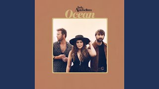 Lady Antebellum Mansion