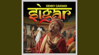 Lirik Lagu Sigar - Denny Caknan, Lengkap dengan Terjemahannya: Sinten Sing Sambat Kulo Niki Kuat