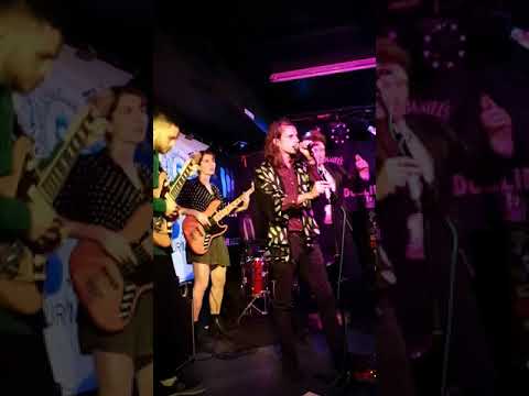 Fake Turins live at The Dublin Castle for Kick Out The Jams