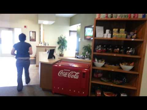 2014.04.06 - Brook Pointe before new wall