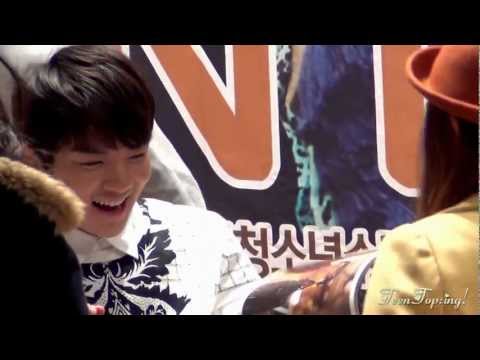 130319 [FANCAM] TEENTOP jamsil fansigning RICKY