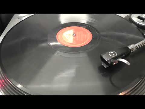 Beniamino Gigli and Giuseppe de Luca: Del tempio al limitar. (1927).