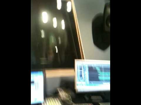 DJ SPYNE & PIPPO PALMIERI.....si canta!!!.MOV