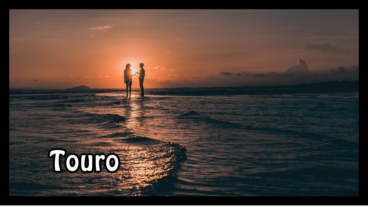 Touro não fique pensando que você só atrai gente complicada, seu amor está vindo