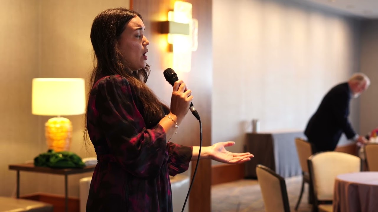 Promotional video thumbnail 2 for Winifer Castañeda – The Lyric Voice