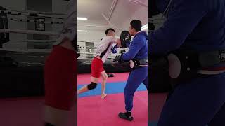 spinning time 🤣at kiatphontip 🥊#trainersam#sammartialarts#sampadwork#muaythai #kickboxing