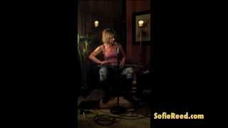 Sofie Reed sings 