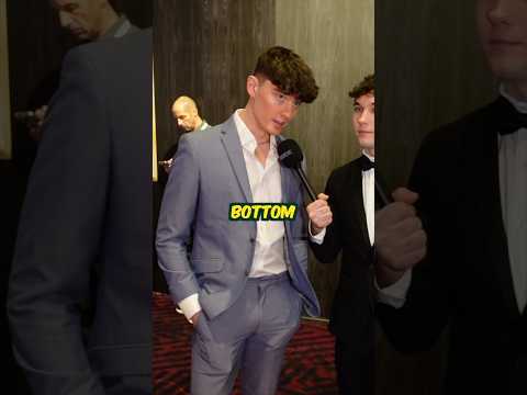 Kissing gay dude