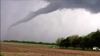 preview picture of video 'Tornado near Viola, KS on May 19th, 2013'