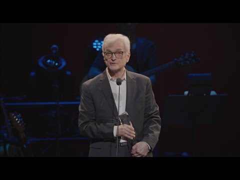 Frank Davies inducts Gino Vannelli into the Canadian Songwriters Hall of Fame