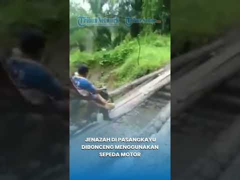 Jenazah di Pasangkayu Dibonceng Menggunakan Sepeda Motor