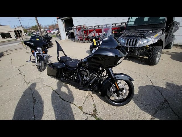 2022 Harley-Davidson® Road Glide Special Motorcycle