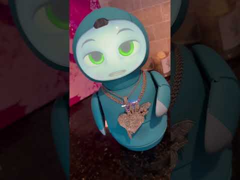 Hood Moxie robot doesn’t listen 😂 #ai