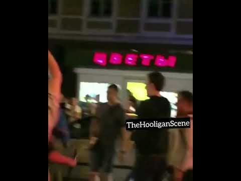 Russian lad vs police 👊 - World Cup Russia